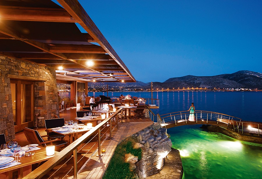 Captain's_House_Restaurant_Terrace_ger