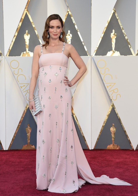 EmilyBlunt_Prada_88thAnnualAcademyAwards_Hollywood_28.2.16