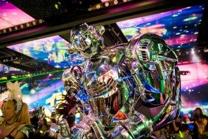  | robot-restaurant-tokyo-japan-shinjuku-0909-800x532