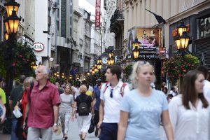  | 13-vaci-utca-calle-peatonal-mas-importante_ger