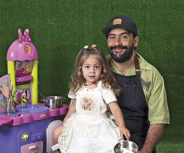 MARIO CASTRELLÓN Y ALEXA MAIA