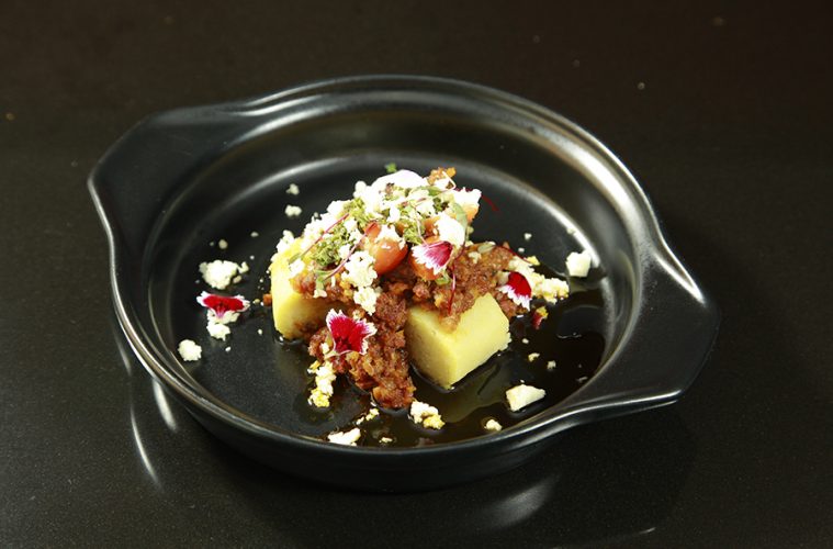 SARIL KITCHEN & LOUNGE