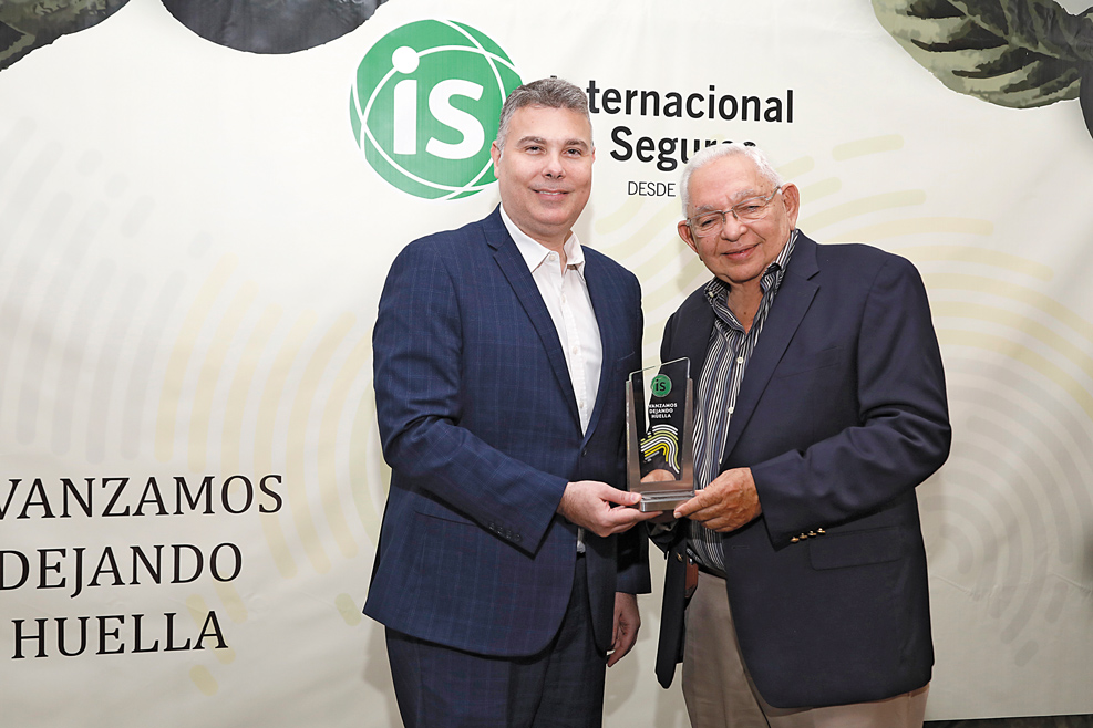 EMPRESARIALES  | IS PREMIA A SUS MAYORES PRODUCTORES 2021