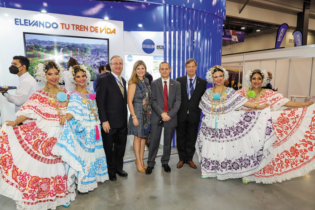 EMPRESARIALES EVENTOS  | VITRINA COMERCIAL EXPOCOMER 2022