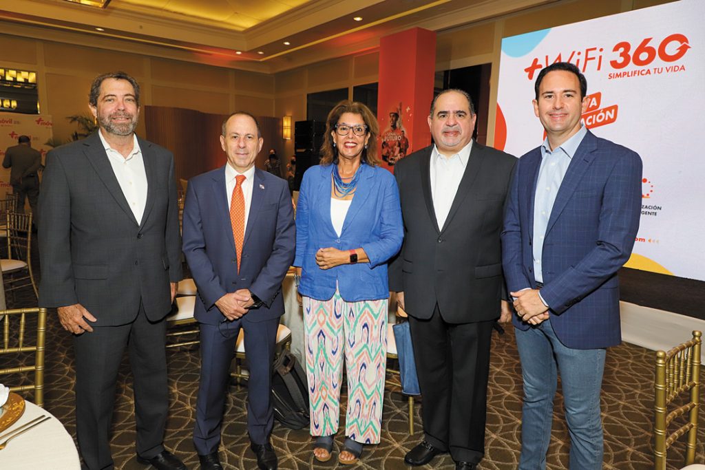 EMPRESARIALES EVENTOS  | 25 años de +Móvil  en Panamá