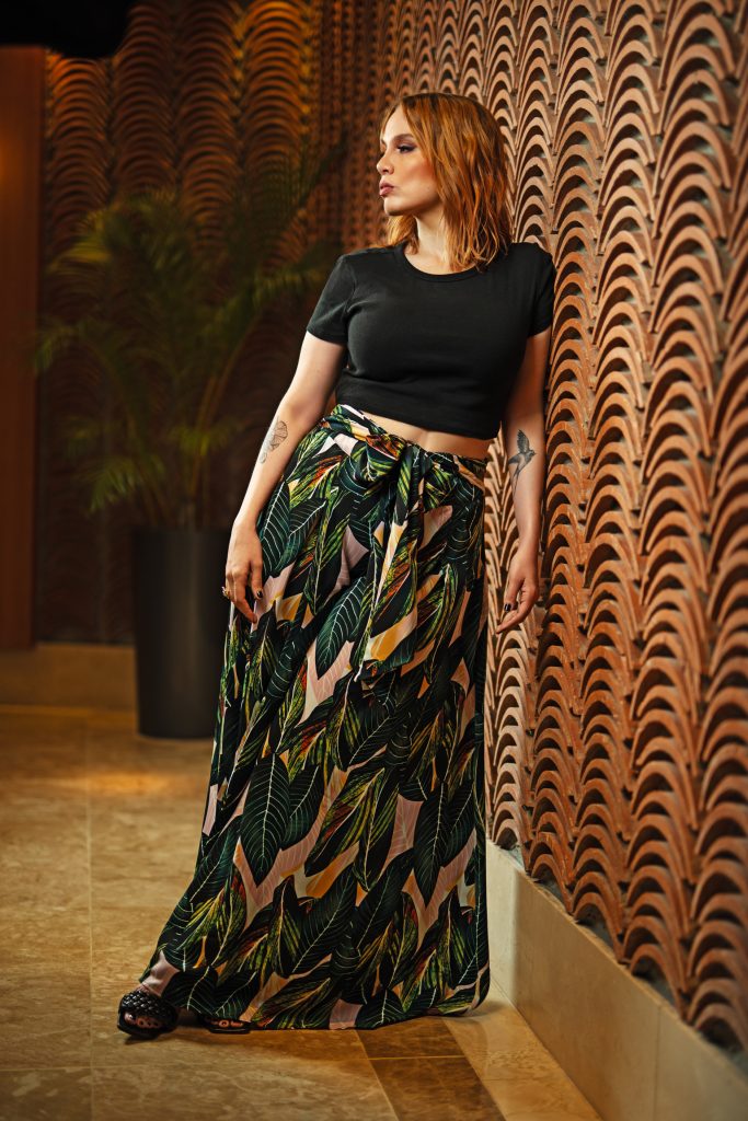 MUJER DE HOY  | GIULIANA VENUTOLO