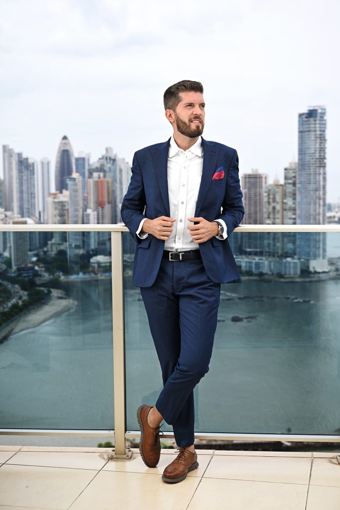 OUTFIT  | ÁNGEL MASEGOSA