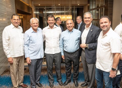  | Julio-Solis,-Stanley--Motta,-Jaime-Sasso,-Osvaldo-Robles,-Julio-De-La-Lastra-y-Enrique-Clement_ger