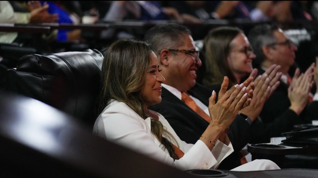 EMPRESARIALES EVENTOS  | PwC presenta un nuevo posicionamiento de marca que refleja mejor cómo la red moviliza la experiencia y la tecnología para apoyar a sus clientes