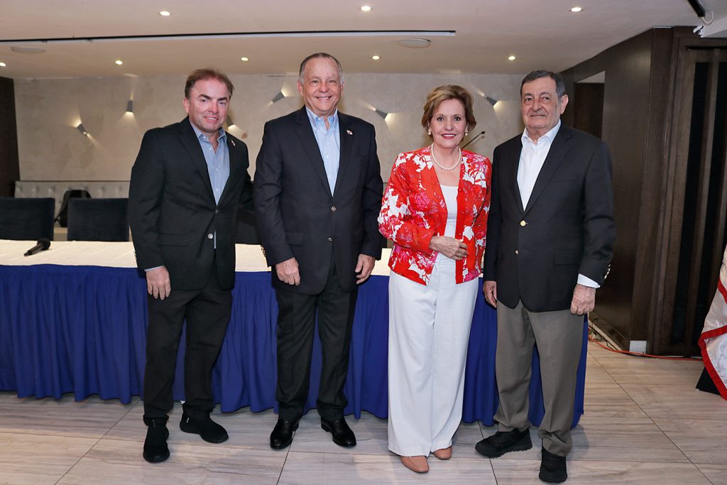 EMPRESARIALES EVENTOS  | LANZAMIENTO LITERARIO
