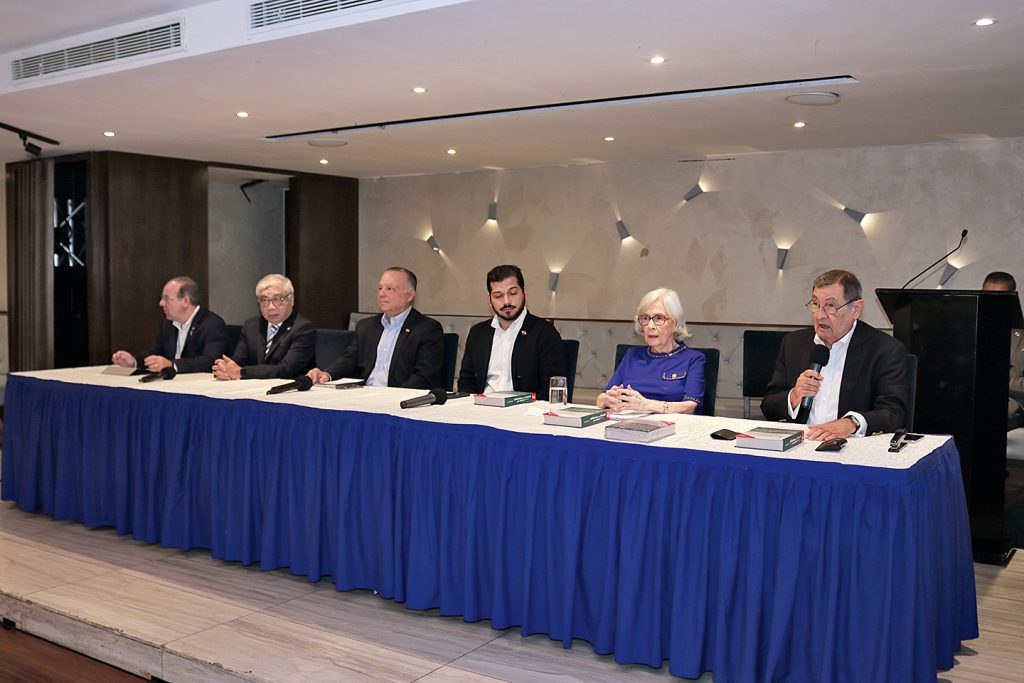EMPRESARIALES EVENTOS  | LANZAMIENTO LITERARIO