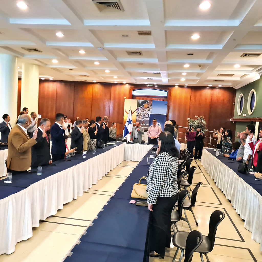 EMPRESARIALES EVENTOS  | Juramentan nuevas empresas en CCIAP