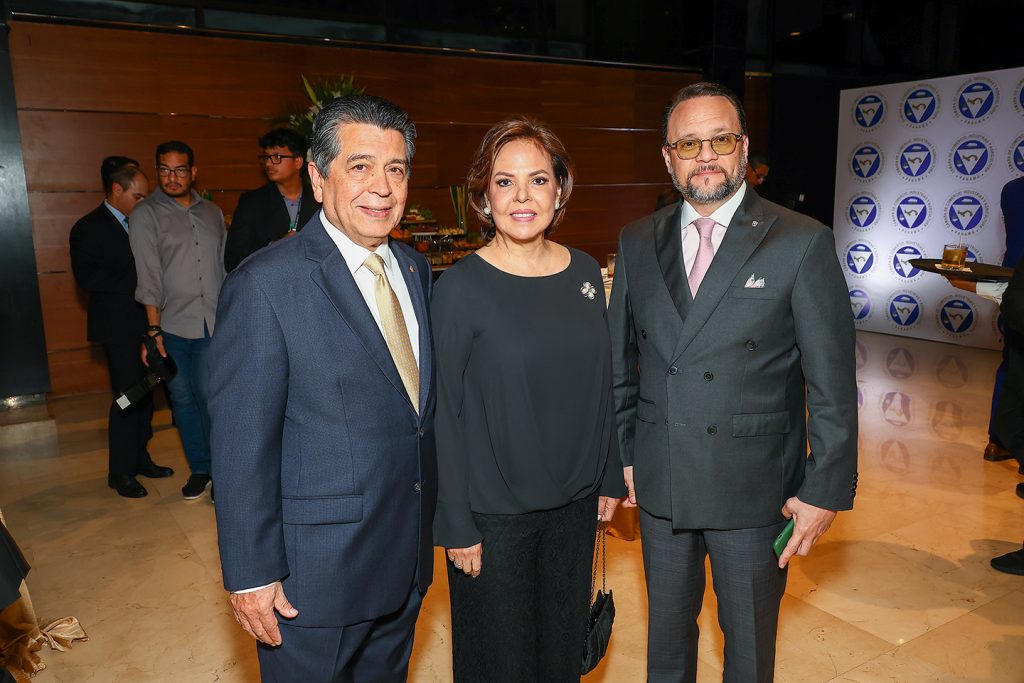 EMPRESARIALES EVENTOS  | Noche de juramentación