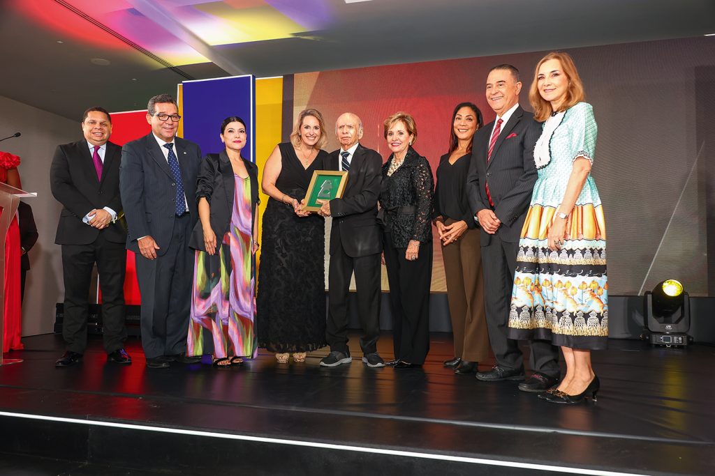 EMPRESARIALES EVENTOS  | Compromiso con la libertad de prensa