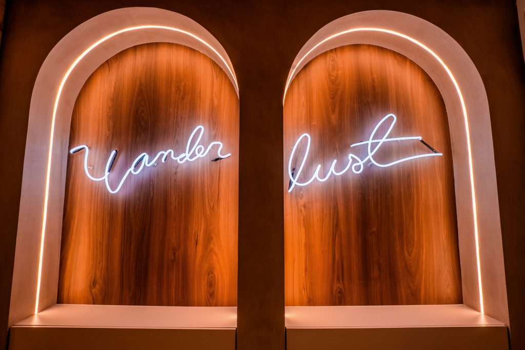 EMPRESARIALES  | ARQUITECTURA Y ESTILO DE VIDA FRENTE AL MAR | COSTANERA AQUA