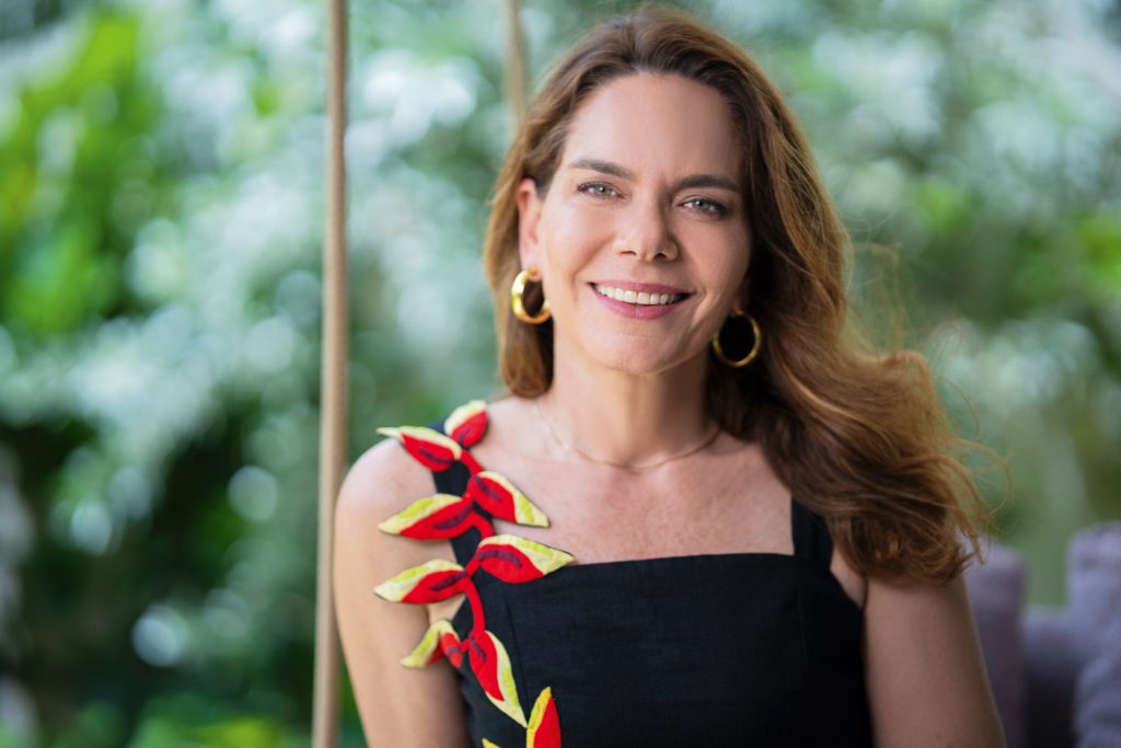 MUJER DE HOY  | “Debemos vestirnos para expresar quiénes somos, la moda debe ser una manera de expresión” – Sophie Breebaart