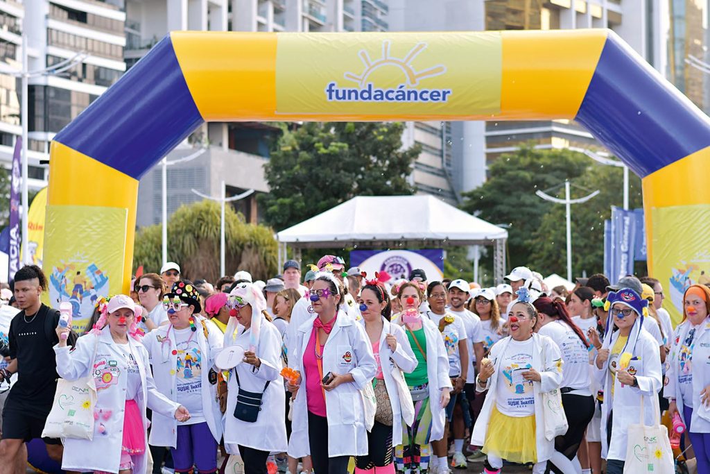 BLINK EVENTOS  | Caminata por amor