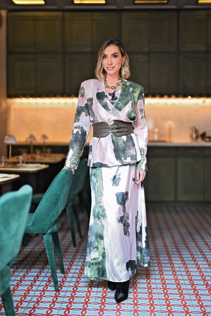 OUTFIT  | SUSANA REYES | DISEÑADORA DE INTERIORES OUTFIT  | SUSANA REYES | DISEÑADORA DE INTERIORES