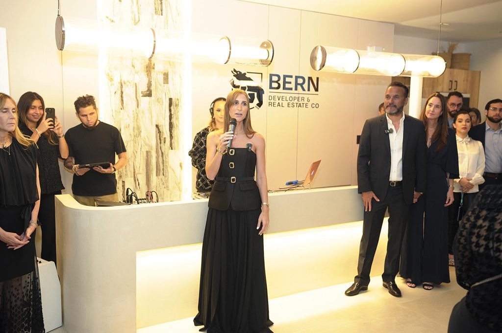 EMPRESARIALES EVENTOS  | NUEVA SALA DE VENTAS EN PLAZA DEL ESTE