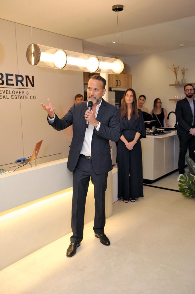 EMPRESARIALES EVENTOS  | NUEVA SALA DE VENTAS EN PLAZA DEL ESTE