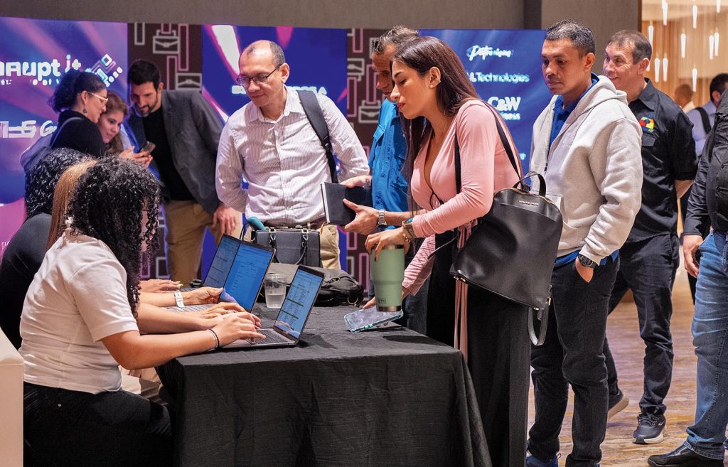 EMPRESARIALES EVENTOS  | Retos tecnológicos