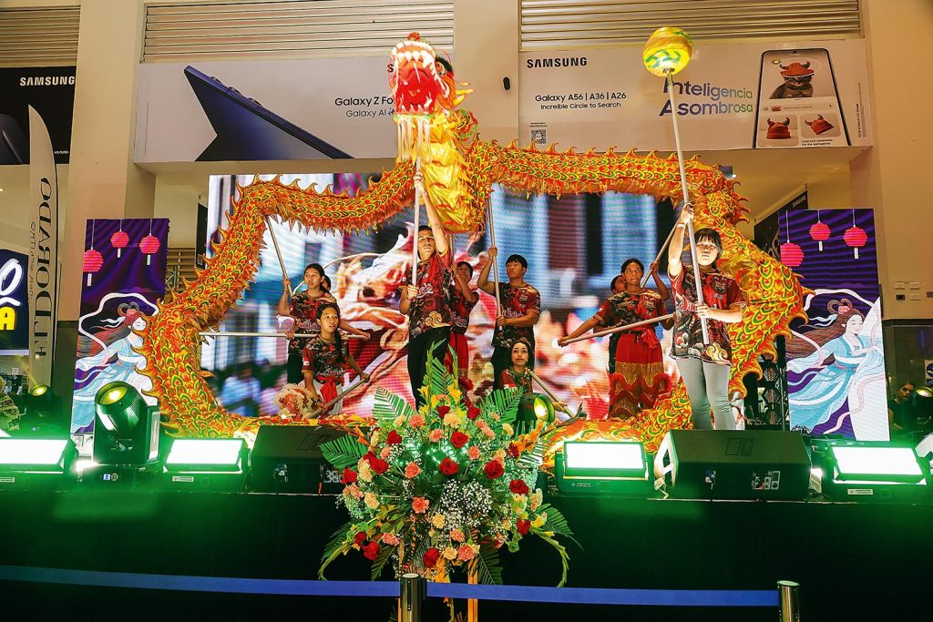 BLINK EVENTOS | ÉXITO MÁGICO DEL FESTIVAL DE LA LUNA BLINK EVENTOS | ÉXITO MÁGICO DEL FESTIVAL DE LA LUNA