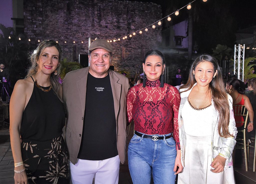 BLINK EVENTOS | Fashion Show Runway Nativo BLINK EVENTOS | Fashion Show Runway Nativo