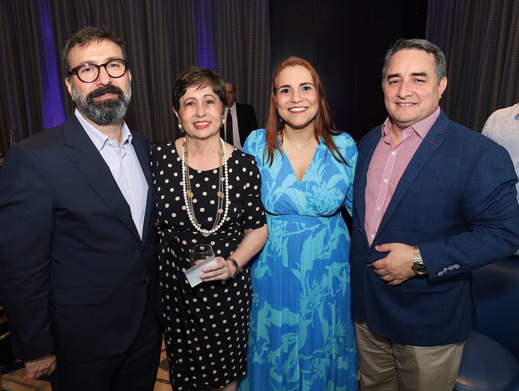 EMPRESARIALES EVENTOS  | 10 AÑOS IMPULSANDO EL CRECIMIENTO FINANCIERO EN PANAMÁ