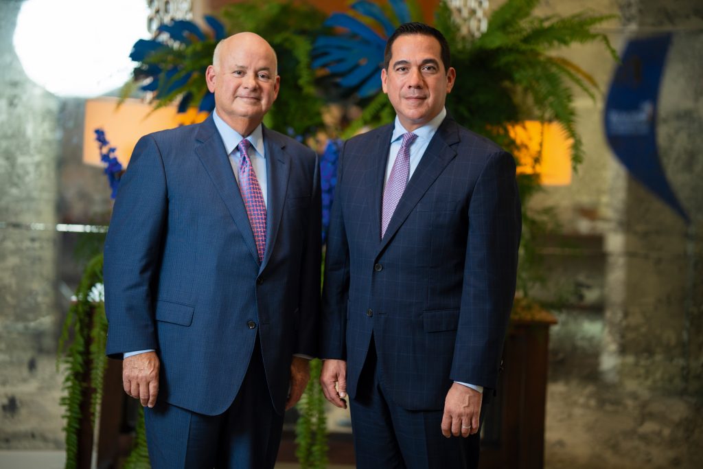 PORTADA | LIDERAZGO QUE TRASCIENDE | JOSÉ S. SUQUET Y TONY ELETA PORTADA | LIDERAZGO QUE TRASCIENDE | JOSÉ S. SUQUET Y TONY ELETA