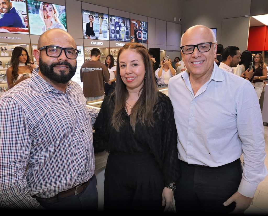 EMPRESARIALES EVENTOS  | ¡RELOJÍN AHORA BRILLA MÁS QUE NUNCA!