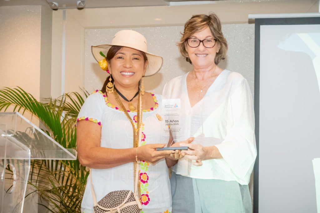 EMPRESARIALES EVENTOS  | Quince años de impacto educativo