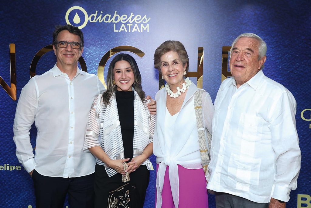 EMPRESARIALES | DiabetesLATAM celebró La Noche Azul 2025 EMPRESARIALES | DiabetesLATAM celebró La Noche Azul 2025
