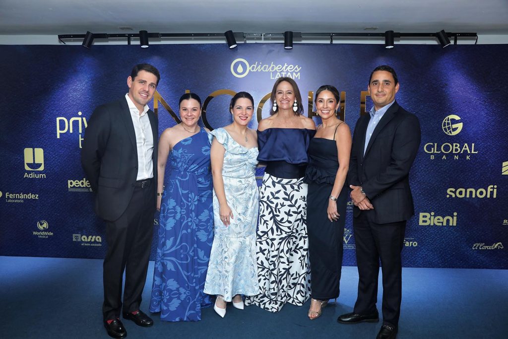 EMPRESARIALES | DiabetesLATAM celebró La Noche Azul 2025 EMPRESARIALES | DiabetesLATAM celebró La Noche Azul 2025