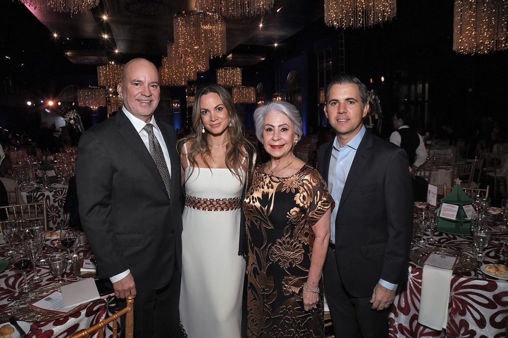 CULTURALES  | Compromiso y fe