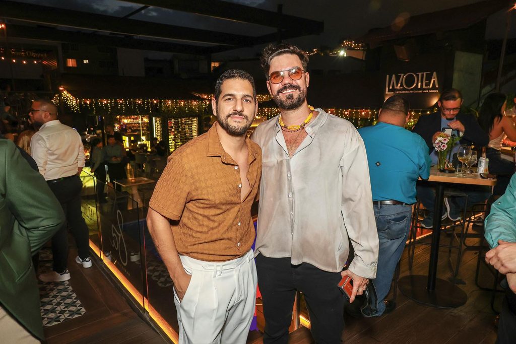 EMPRESARIALES  | BRINDIS POR UN NUEVO AÑO