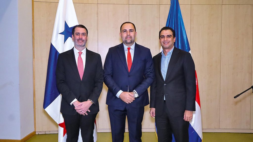 EMPRESARIALES  | Reconocimiento a dominicanos