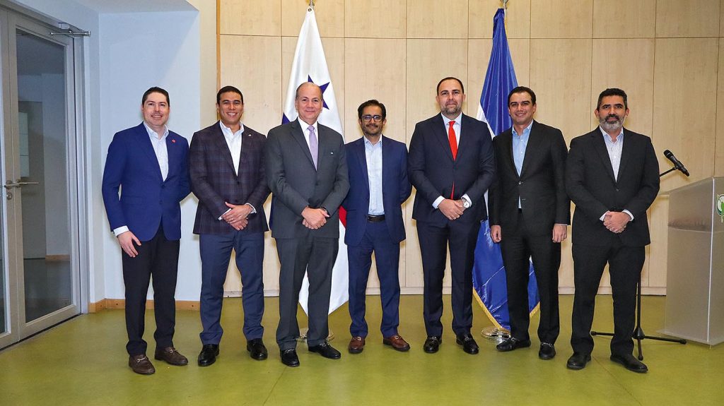 EMPRESARIALES  | Reconocimiento a dominicanos