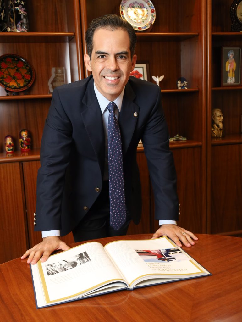 TECNOLOGÍA  | AURELIO BARRÍA PINO | TECNOLOGÍA, INNOVACIÓN Y VISIÓN PAÍS