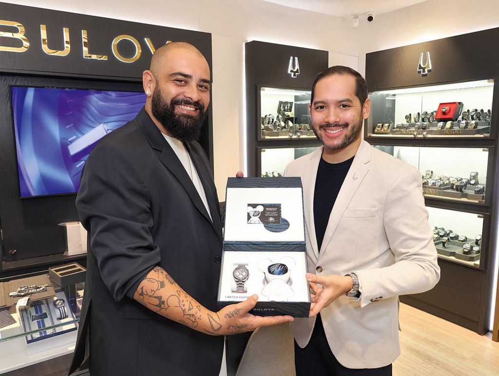 EMPRESARIALES  | THIAGO ROSINHOLE VISITÓ BULOVA EN PANAMÁ