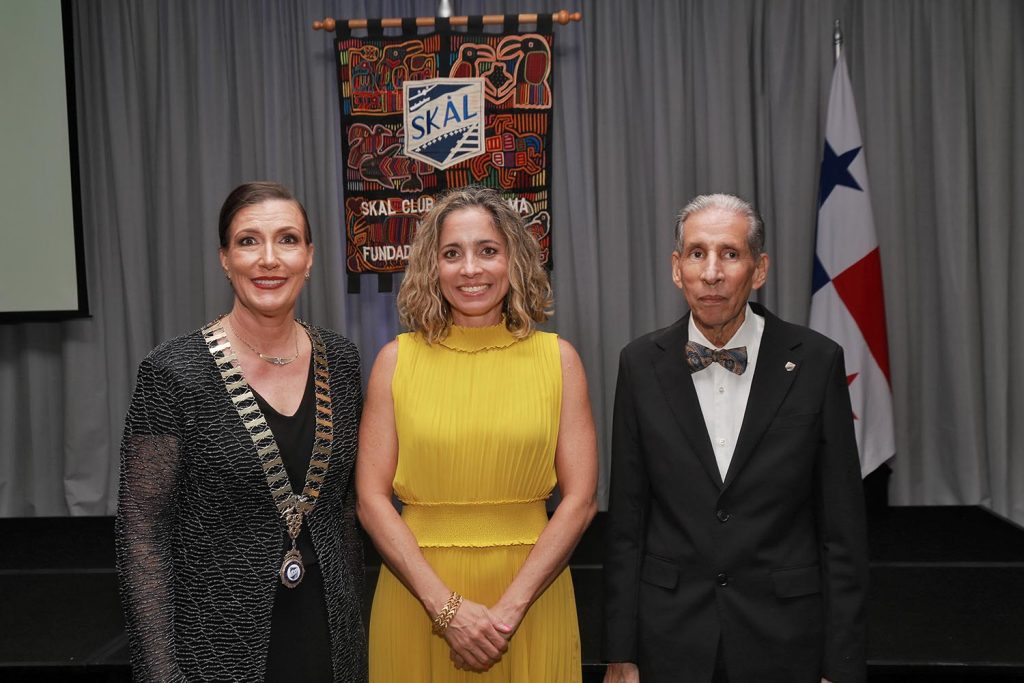 EMPRESARIALES EVENTOS  | Noche de juramentación