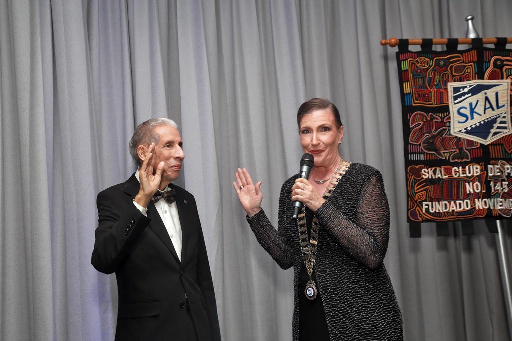 EMPRESARIALES EVENTOS  | Noche de juramentación