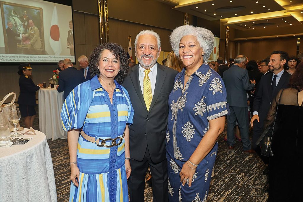 EMPRESARIALES EVENTOS  | NOCHE DE CELEBRACIÓN