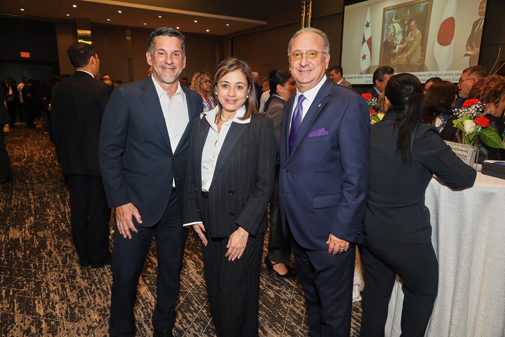 EMPRESARIALES EVENTOS  | NOCHE DE CELEBRACIÓN