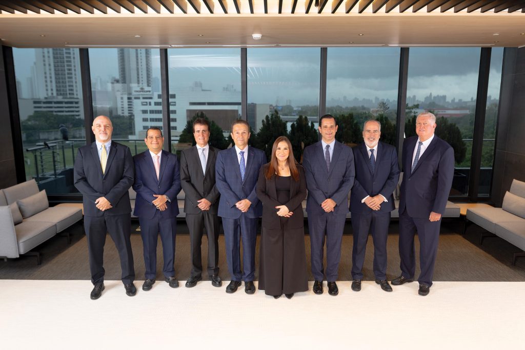 EMPRESARIALES  | Quijano & Asociados se consolida entre las 10 firmas legales más importantes de Panamá tras histórica integración estratégica con De Obaldía & García de Paredes