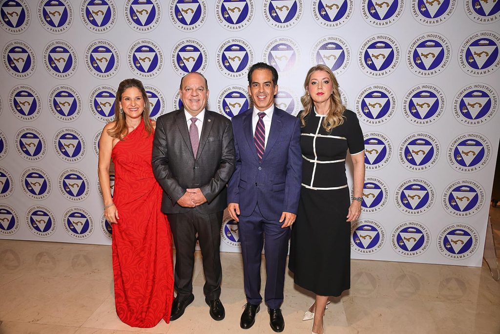 EMPRESARIALES | Liderazgo con dirección EMPRESARIALES | Liderazgo con dirección