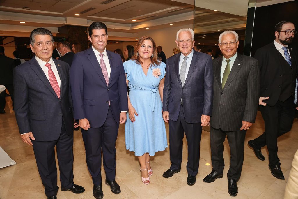 EMPRESARIALES | Liderazgo con dirección EMPRESARIALES | Liderazgo con dirección