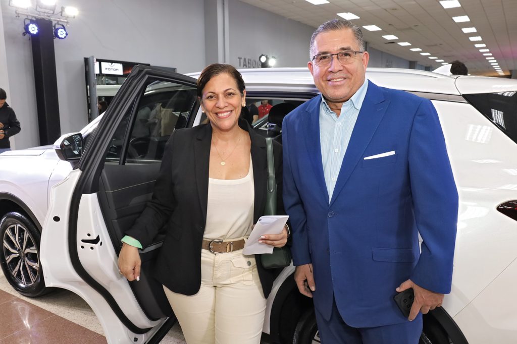 EMPRESARIALES  | EVOLUCIÓN CON NUEVA versión hibrida | Ford