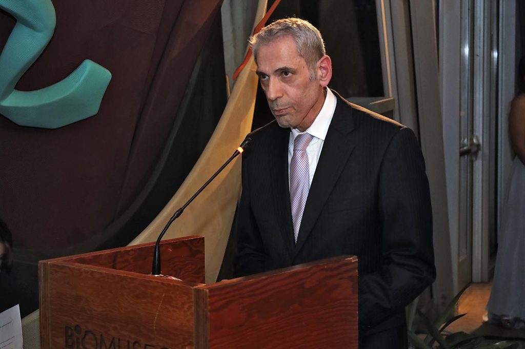 EMPRESARIALES  | Amistad y cordialidad