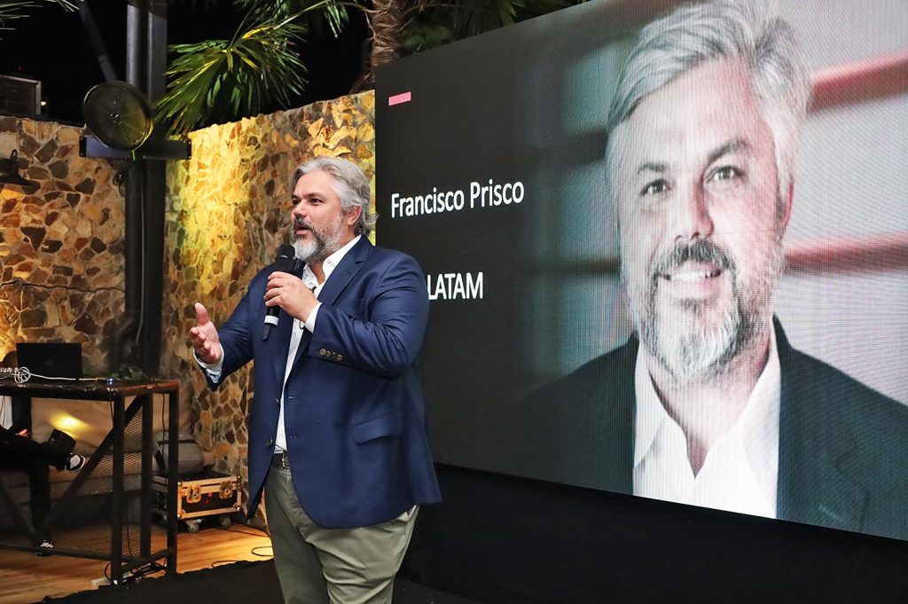 EMPRESARIALES  | HUNTER DOUGLAS: DISEÑO QUE CONECTA