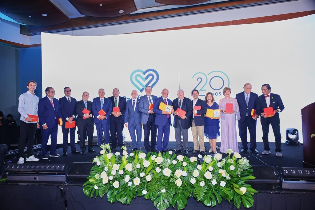 EMPRESARIALES | DE EXCELENCIA MÉDICA EN PANAMÁ EMPRESARIALES | DE EXCELENCIA MÉDICA EN PANAMÁ